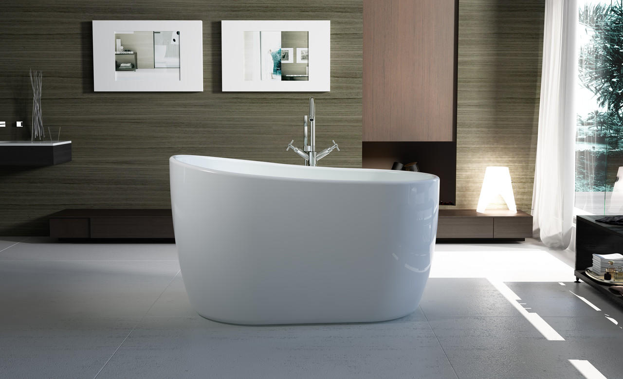 Osaka – White Japanese Soaker Bath 1300mm